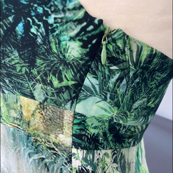 W BY WORTH Tropical rainforest maxi dress. - Picture 6 of 6